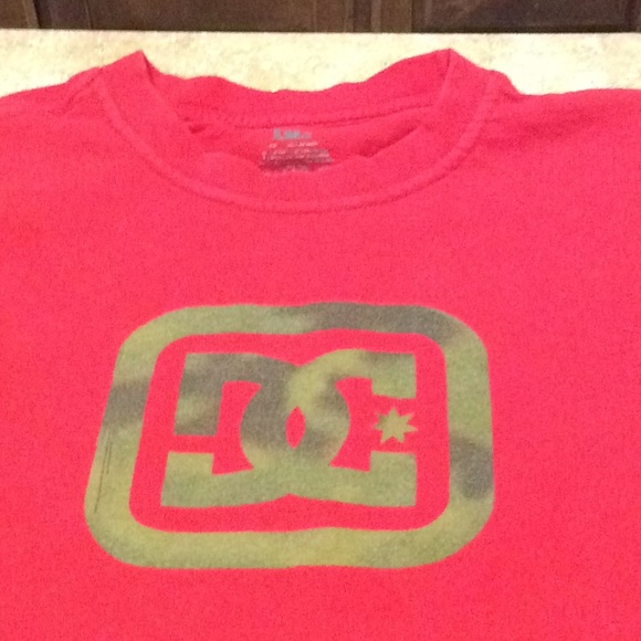 DC* TShirt Size M - Picture 2 of 4